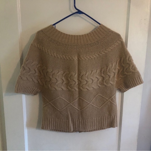 ✨excellent shape✨ Beautiful Tan Lambswool Buttonup Sweater - MED - Picture 8 of 9